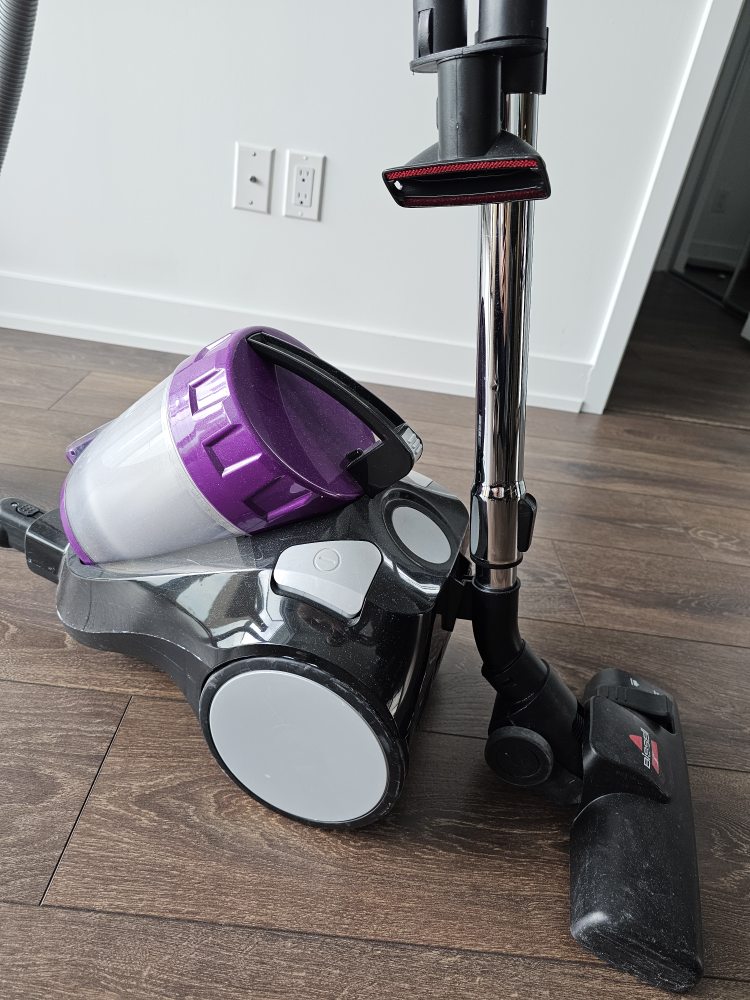 Bissell Opticlean vacuum cleaner thumbnail