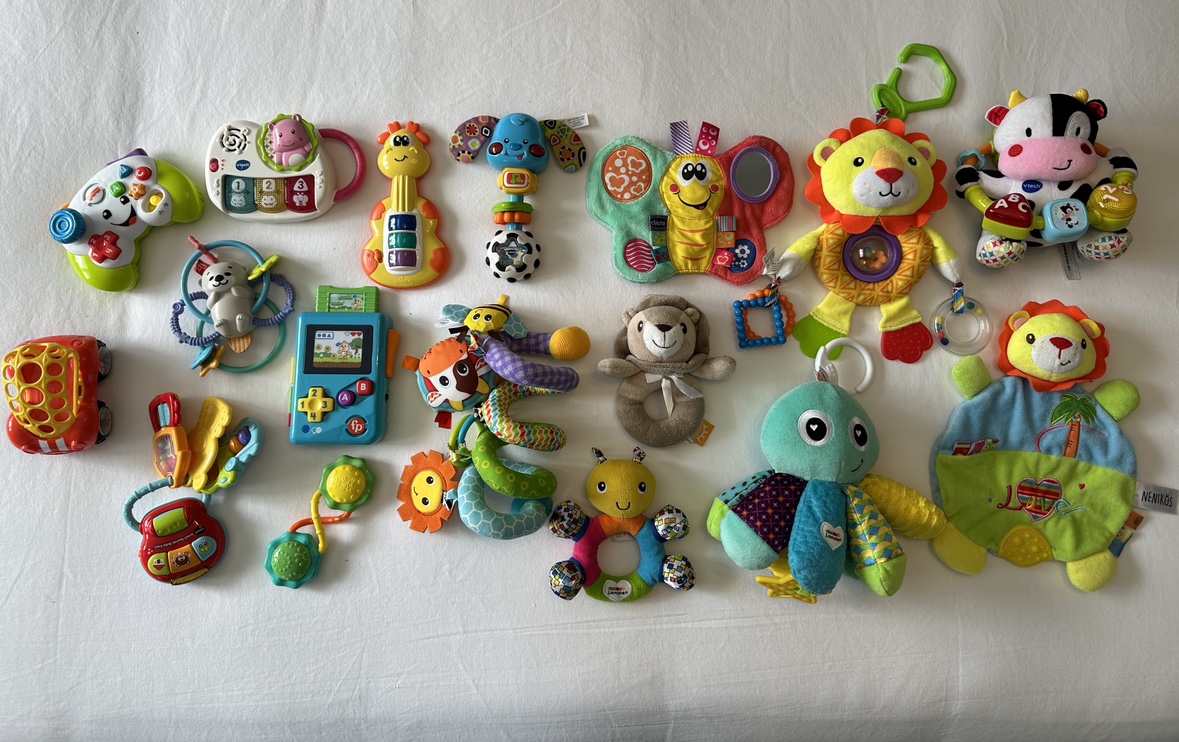 Baby toys and rattles thumbnail