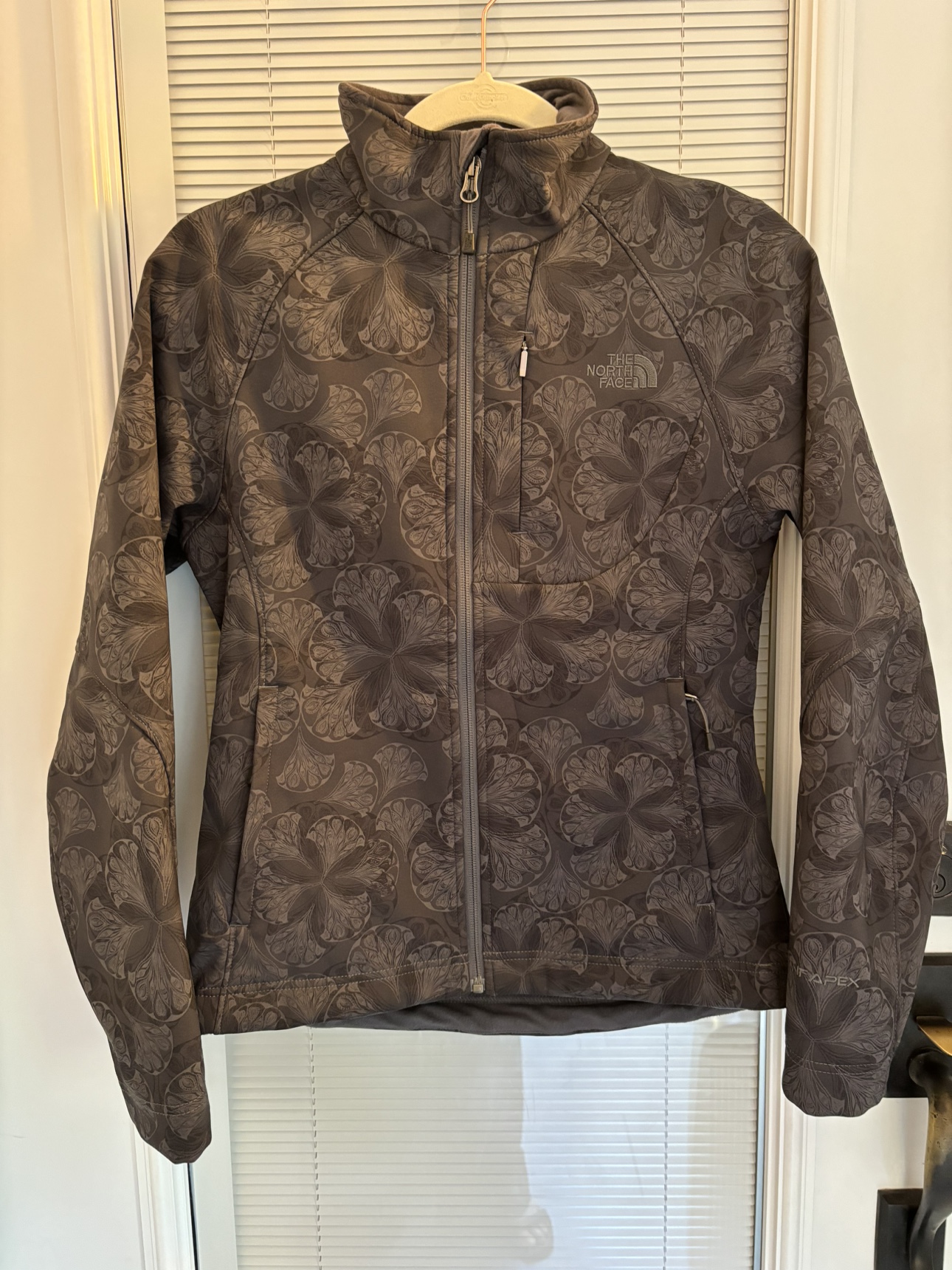The North Face S TNF Apex Floral Zip up Jacket thumbnail