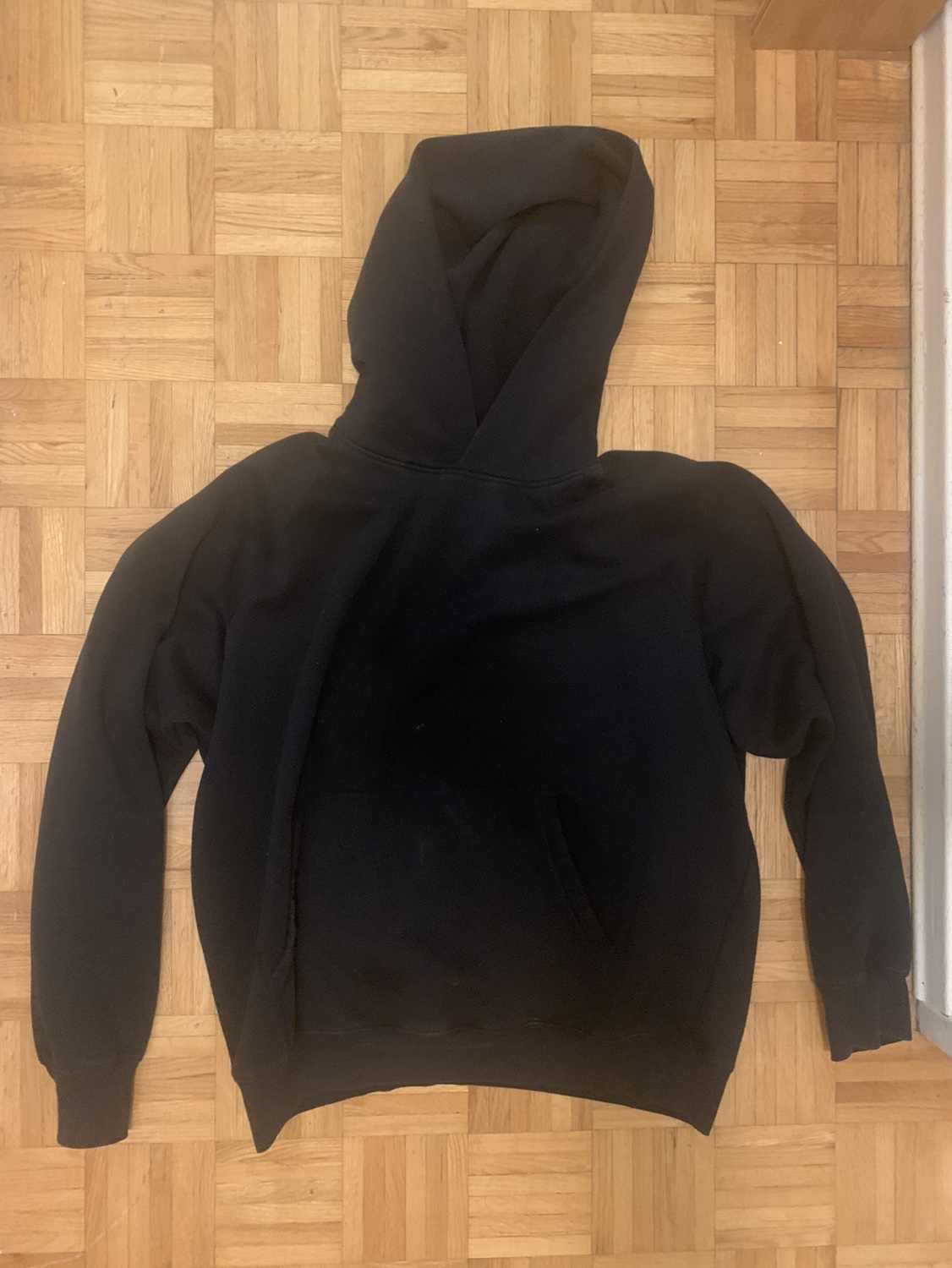 H&M black oversized hoodie thumbnail