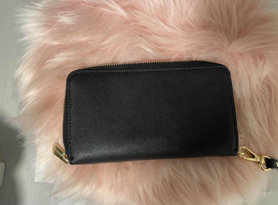 I Michael Kors wristlet for $50 - photo 2