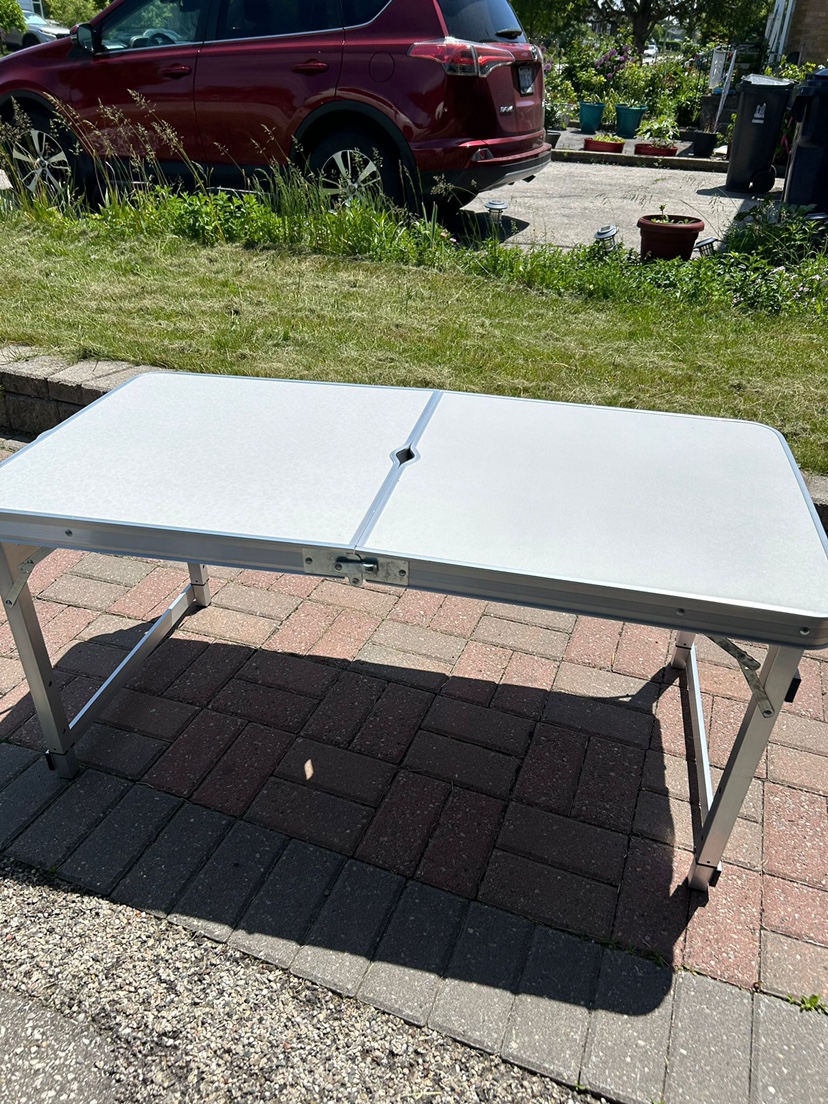 Foldable Travel Table Like New
