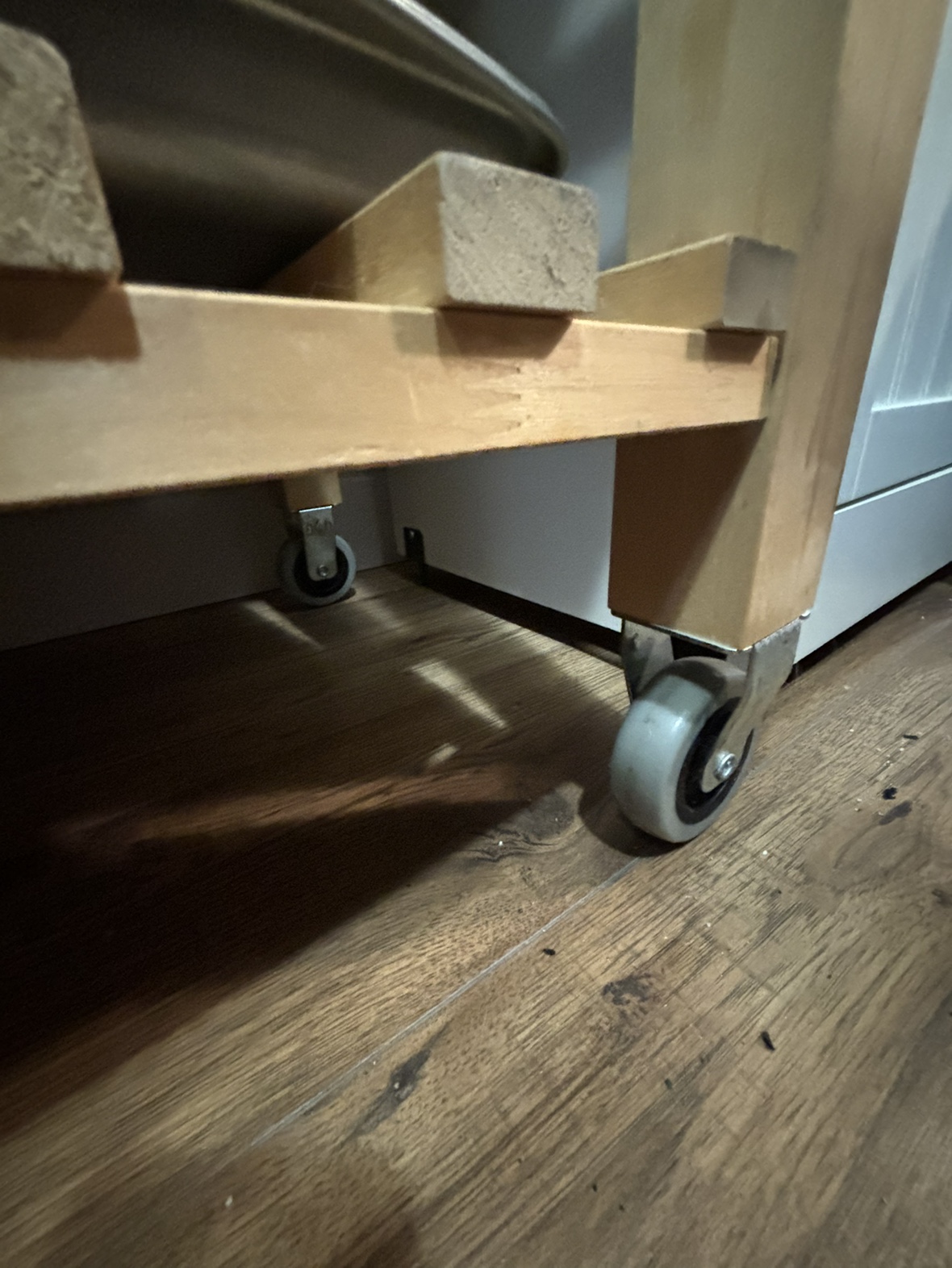 Kitchen Baker’s Rack with 2 wheels - photo 3