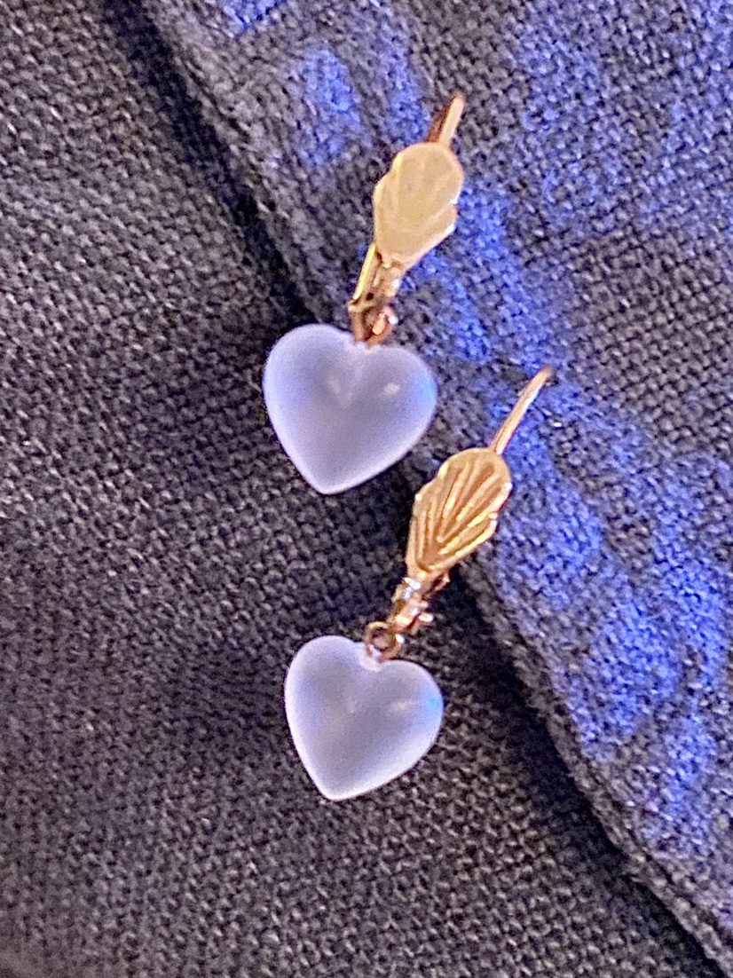 Heart Dangly Earrings New without box image indicator(3)