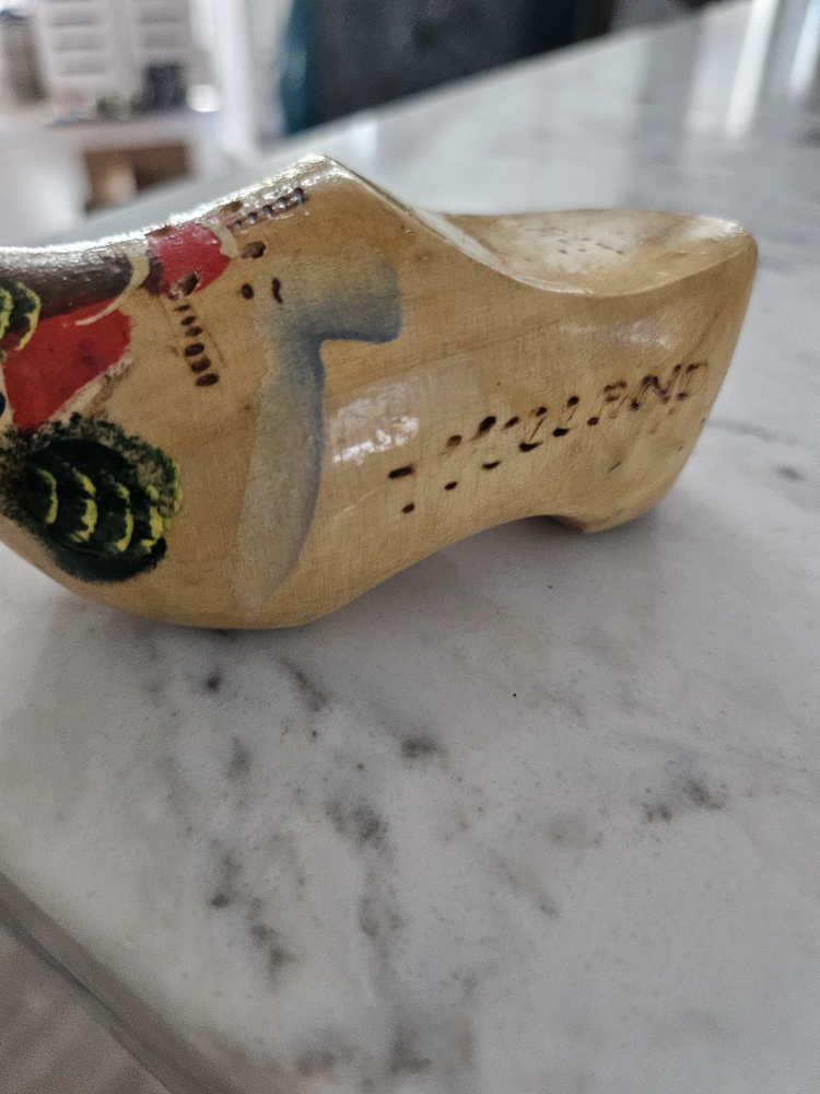 Vintage clog salt & pepper shakers Holland image indicator(6)