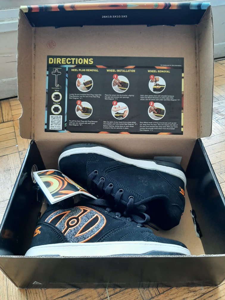 heelys roller shoes