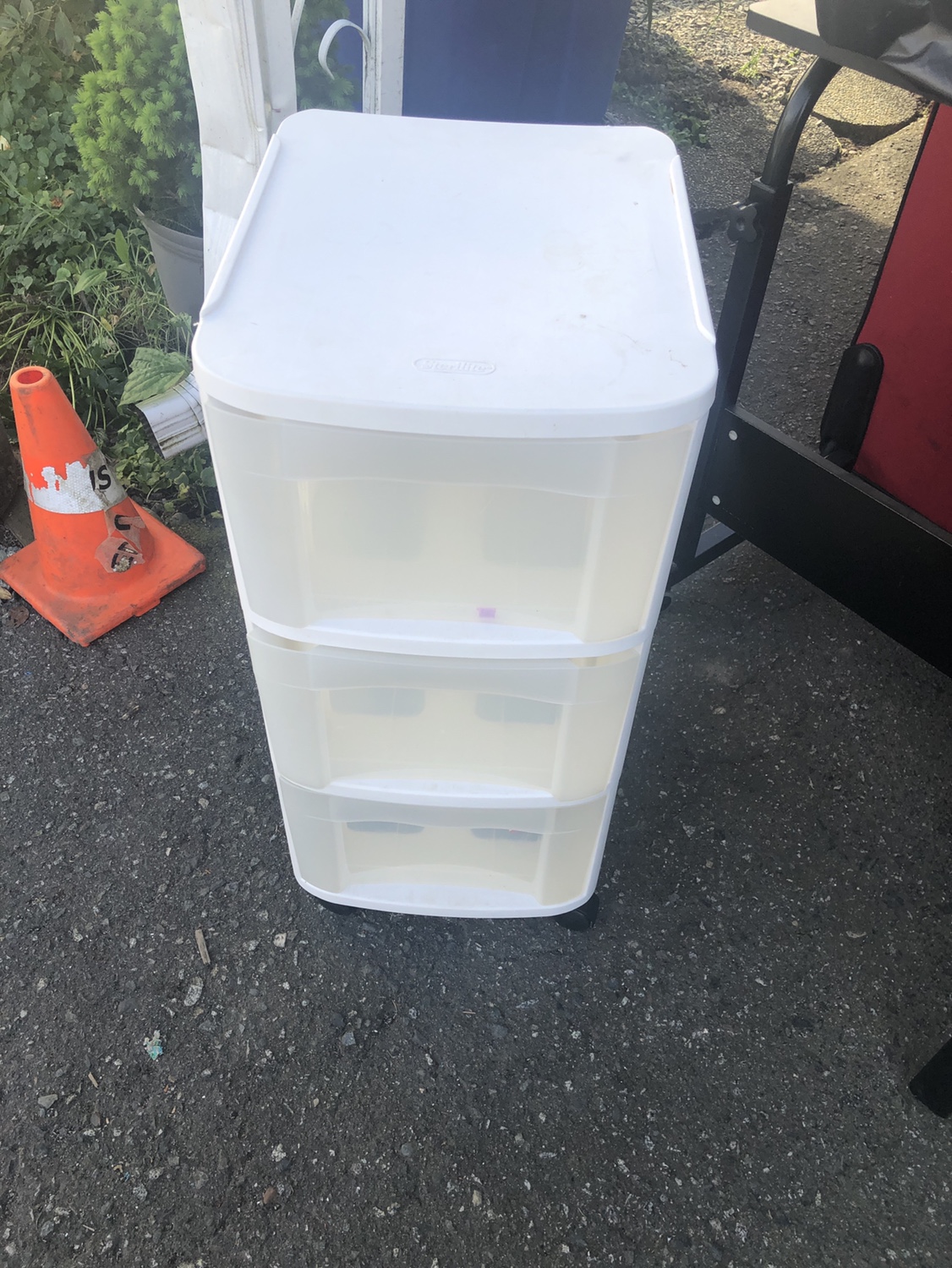Cute organizer on wheels… - photo 3