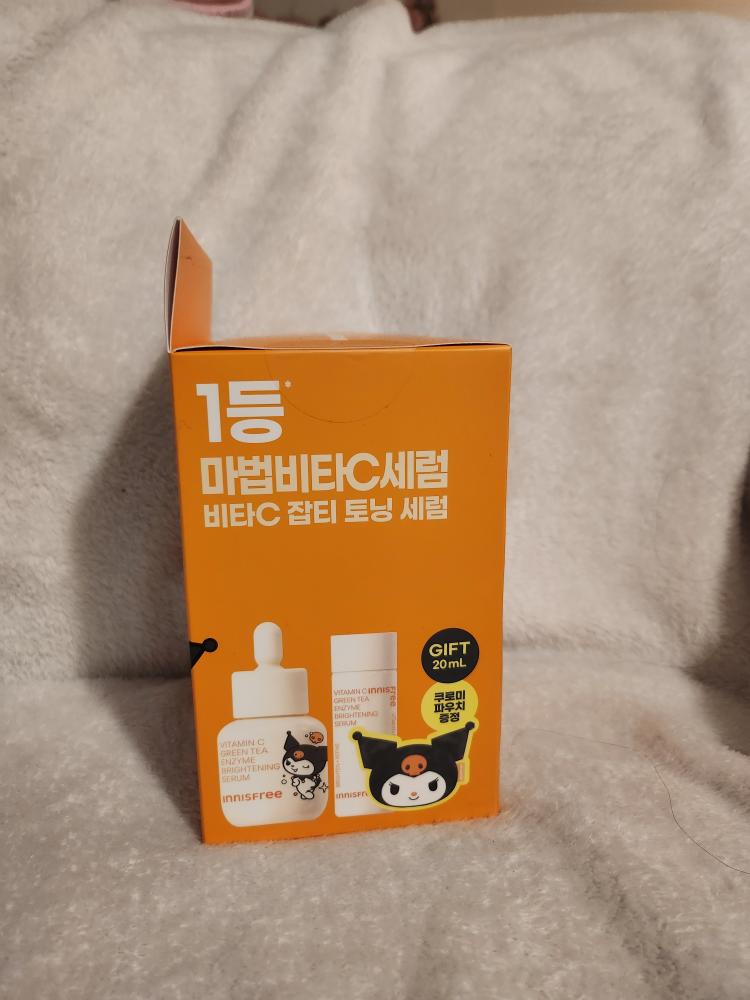 *Sealed* Innisfree x Kuromi Vitamin C Serum + Refill + Pouch image indicator(3)