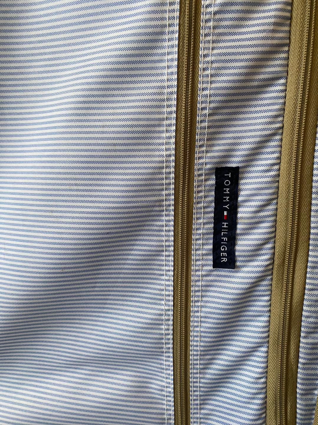 Tommy Hilfiger  28" suitcase - photo 5