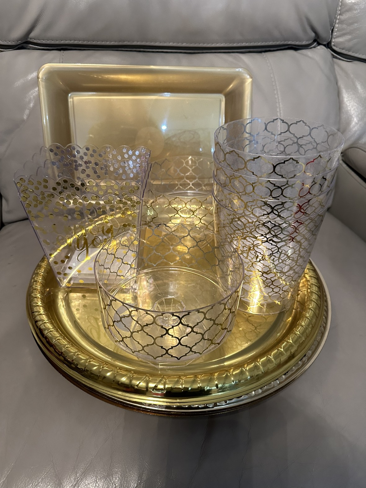 Gold party trays/containers (plastic)candy bar thumbnail