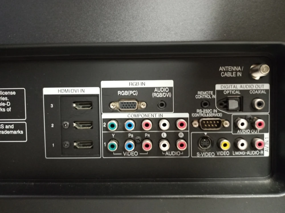 LG 37" LCD TV image indicator(4)