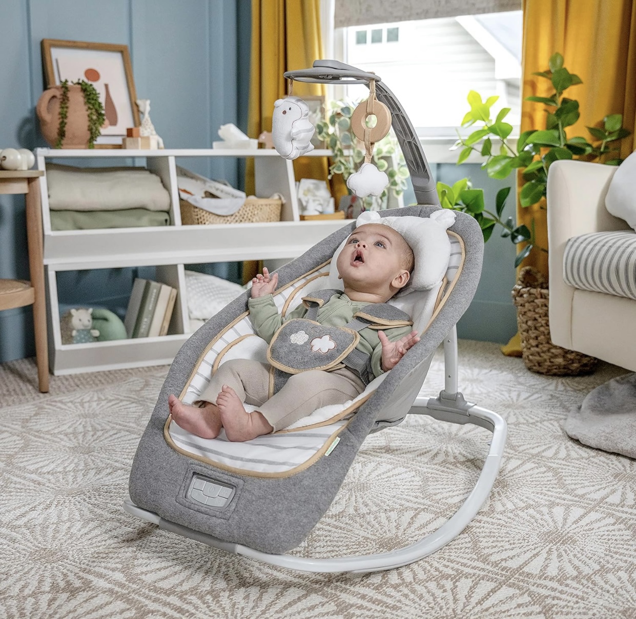 Ingenuity Boutique Collection Rocking Seat - Bella Teddy image indicator(2)