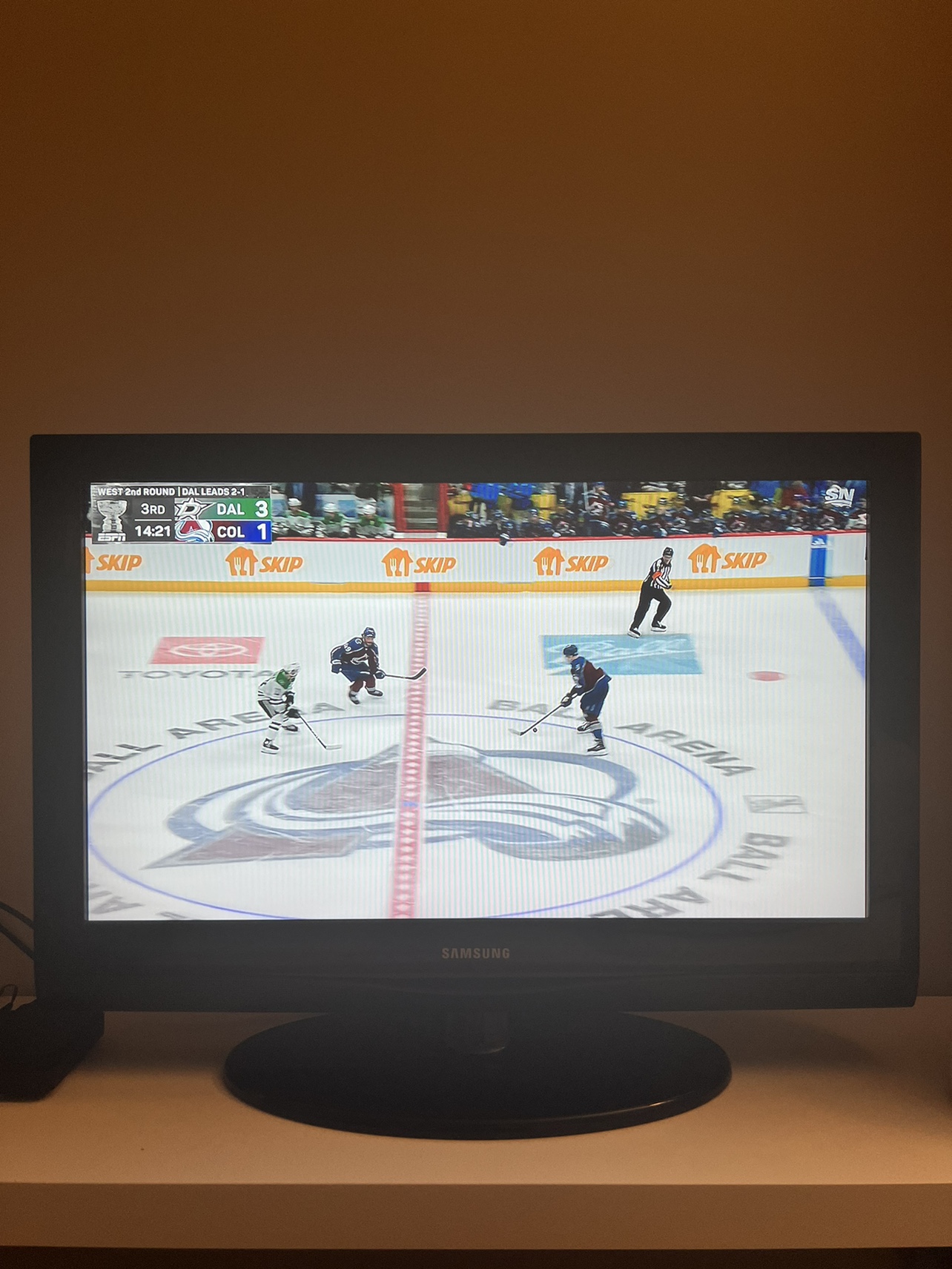 Samsung 32 inch HDTV - photo 5