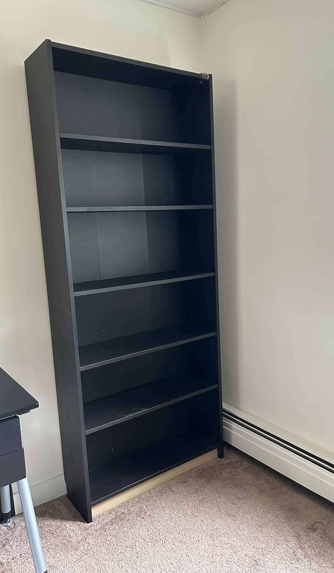 bookshelf - MUST GO image indicator(2)