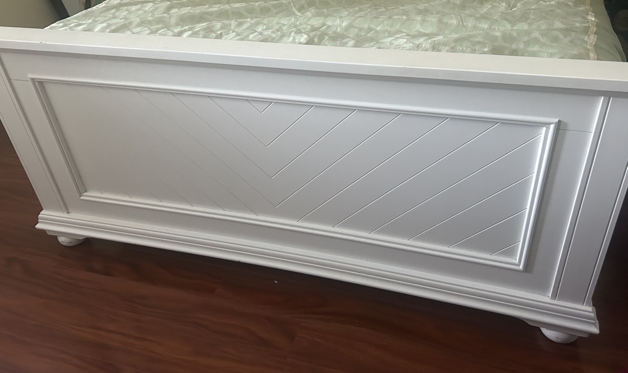 The Brick-Queen Bed set - photo 2