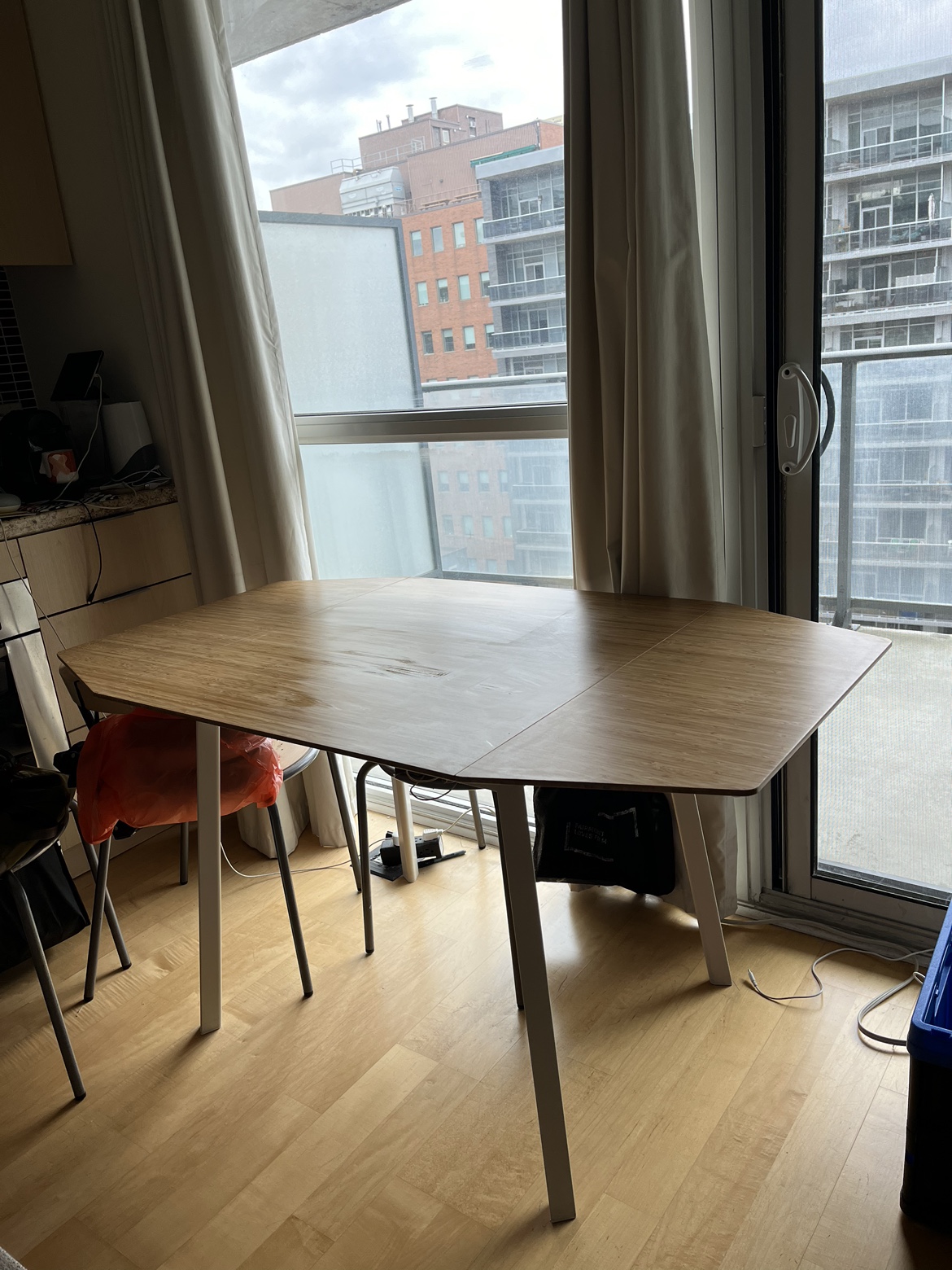Ikea Table - photo 4