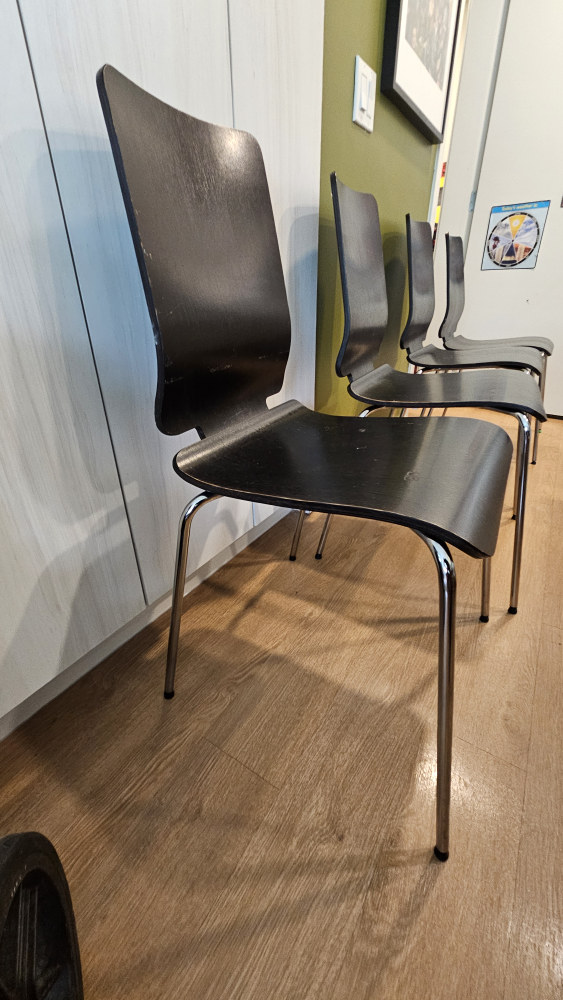 chairs thumbnail