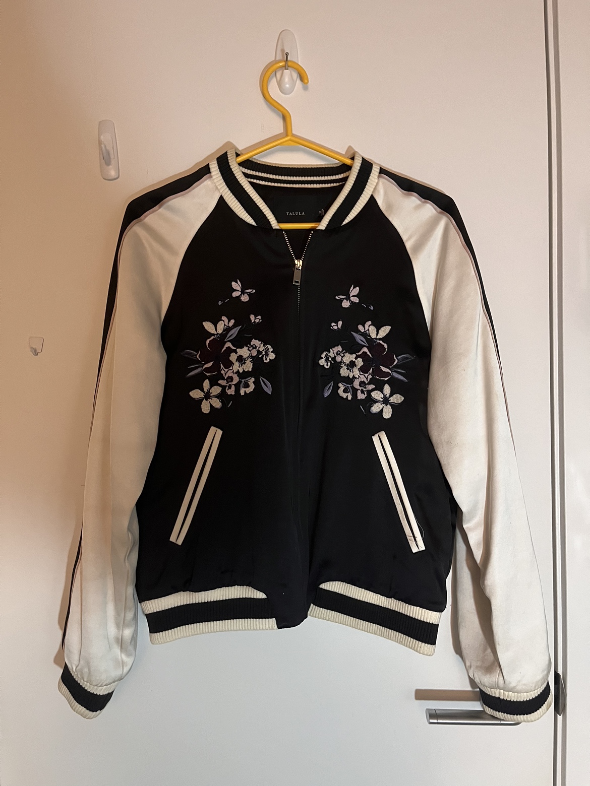 TALULA/ARITZIA JACKET - Size M