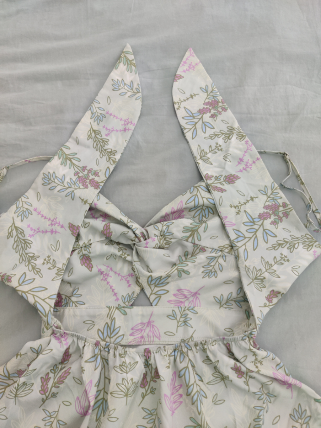 Cream green floral dress image indicator(4)