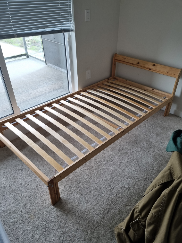 simples single bed