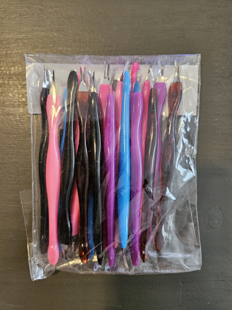 Cuticle Trimmer 18pcs 🥕