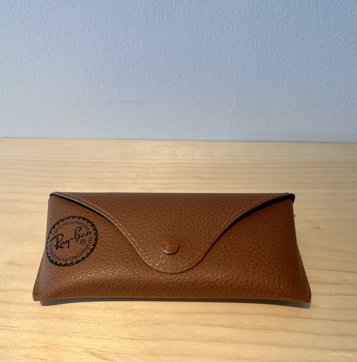 Unisex Ray Ban Clubmaster Sunglasses image indicator(5)