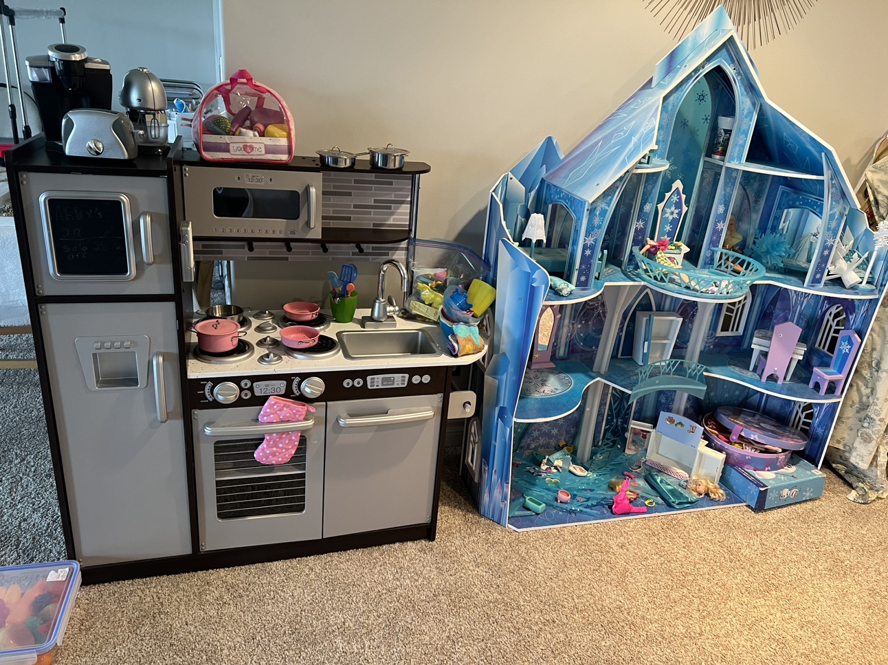 Wooden kitchen & doll house