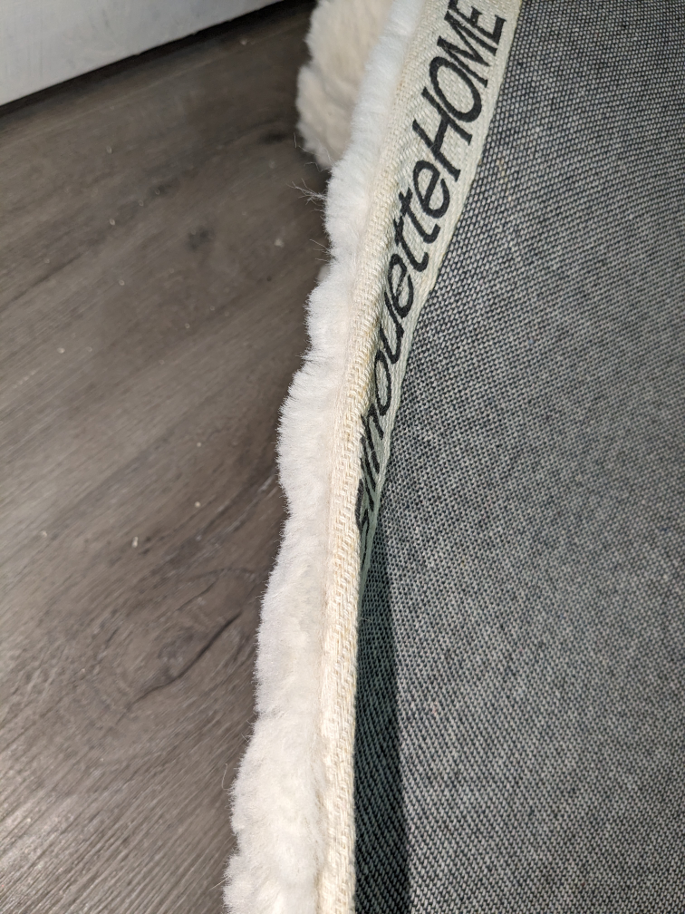 white fluffy rug extra soft image indicator(3)