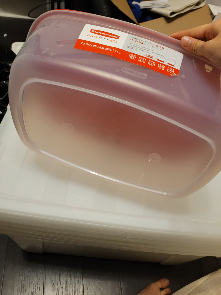 🧡 Rubbermaid 2.5 gallon tub - photo 2