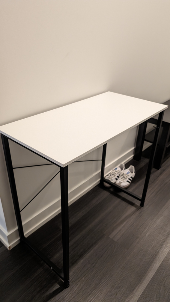Desk thumbnail