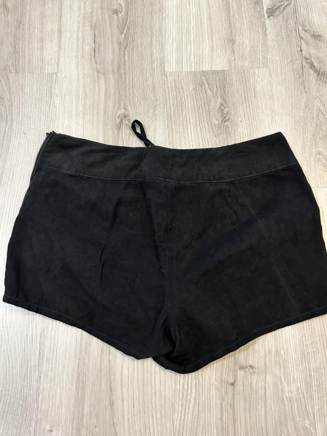 Black boho shorts with faux corset ribbons image indicator(3)