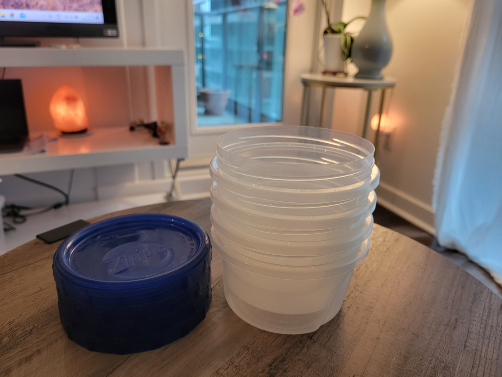 Fruit containers thumbnail