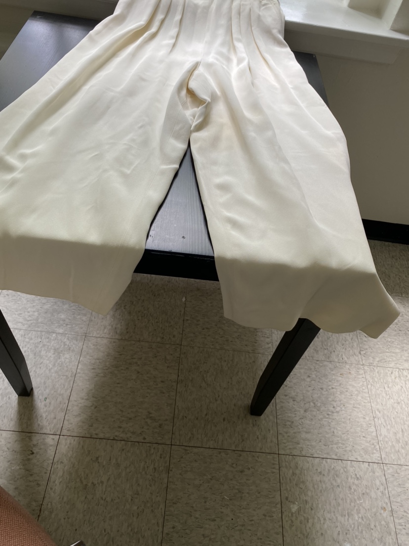 Ann Kline white pants thumbnail