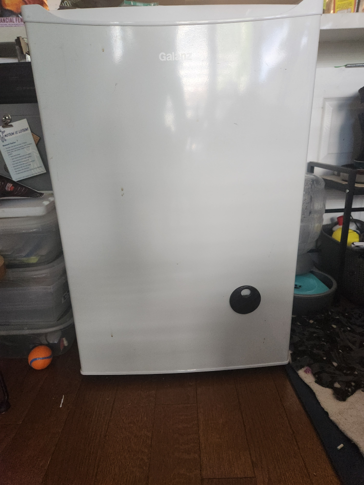 3.1 cu.ft Galanz mini FREEZER image indicator(3)