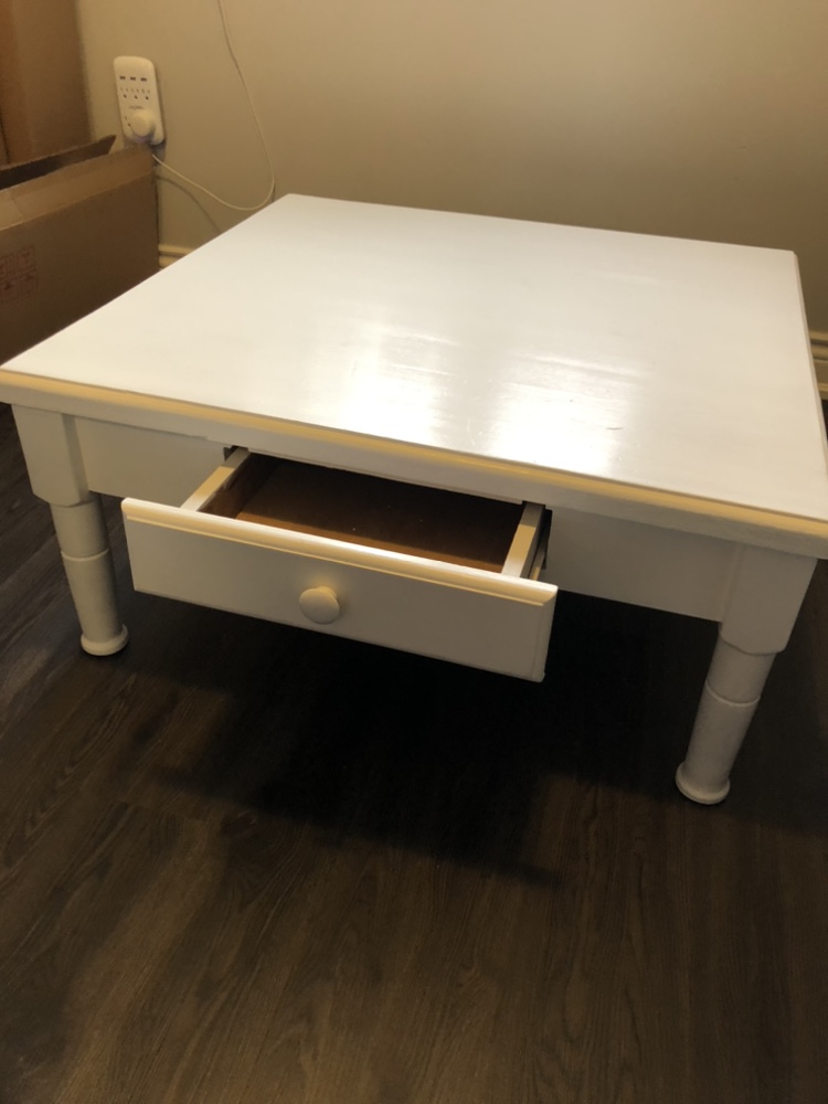 Square painted solid wood coffee table - photo 2
