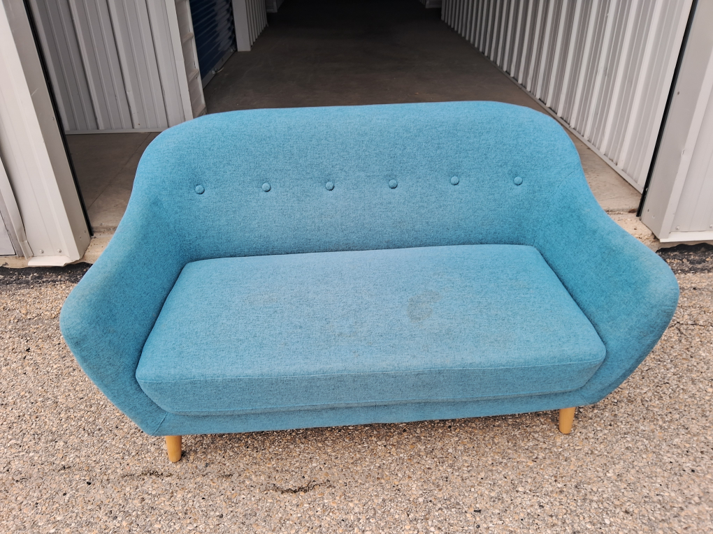 Brciks loveseat - photo 4