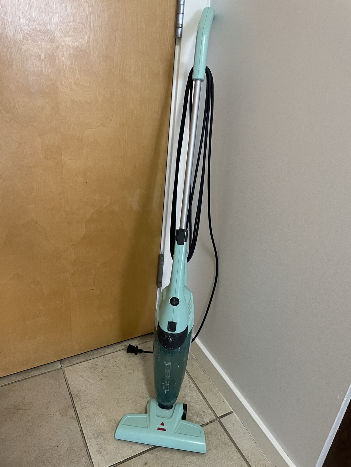 #Freecycle Bissell Vacuum cleaner thumbnail