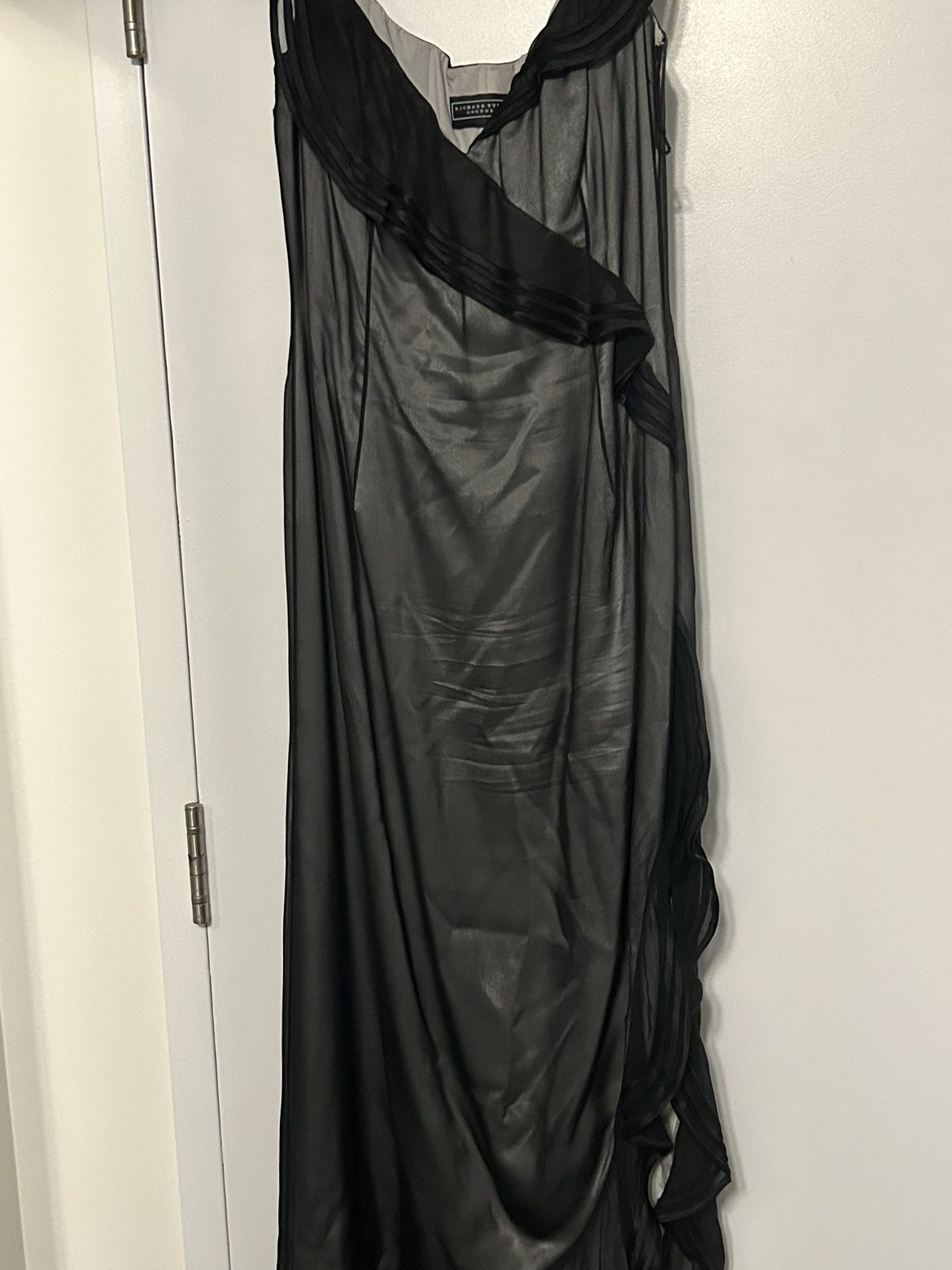 Richard Tyler Couture dress - photo 2