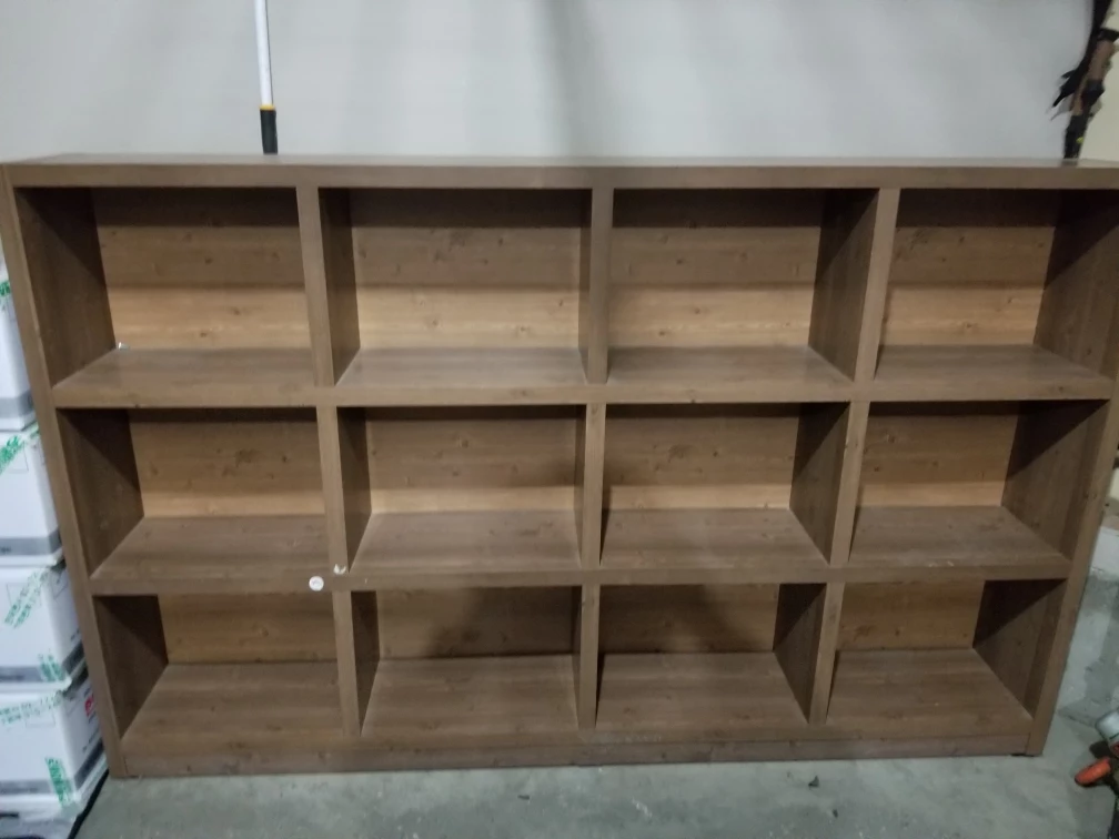 bookshelf