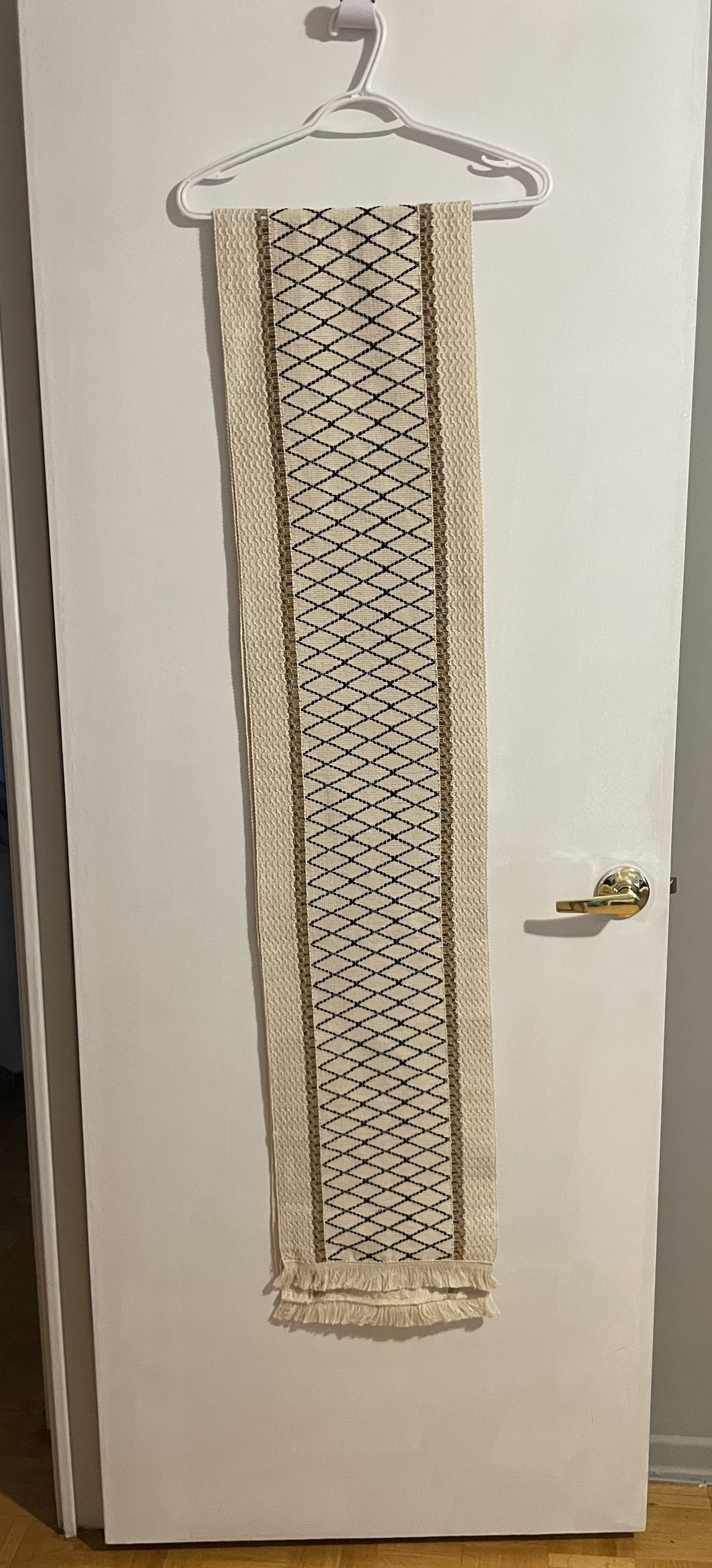 Macrame Table Runner thumbnail