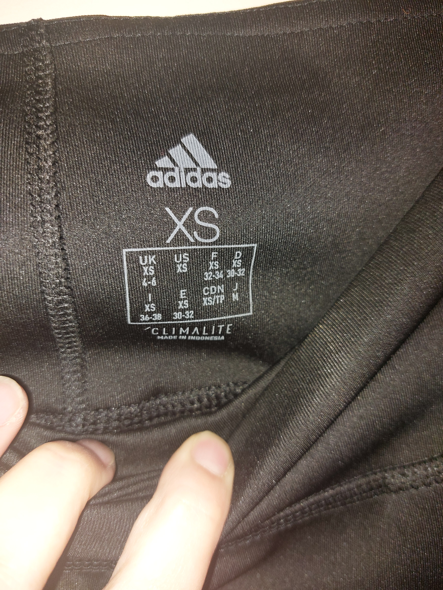 Women's Adidas Workout Leggings Yoga Pants Size XS-S Like New image indicator(2)