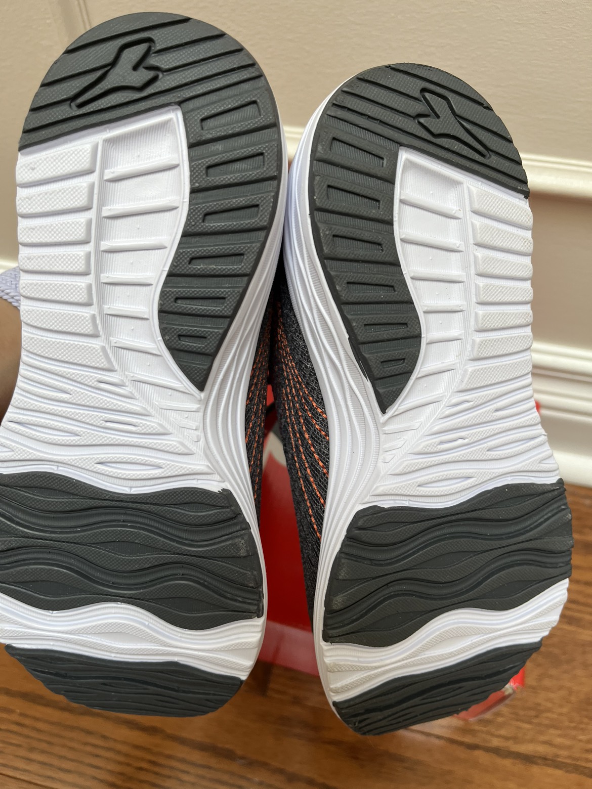Brand new Youth Diadora Running shoes - photo 3