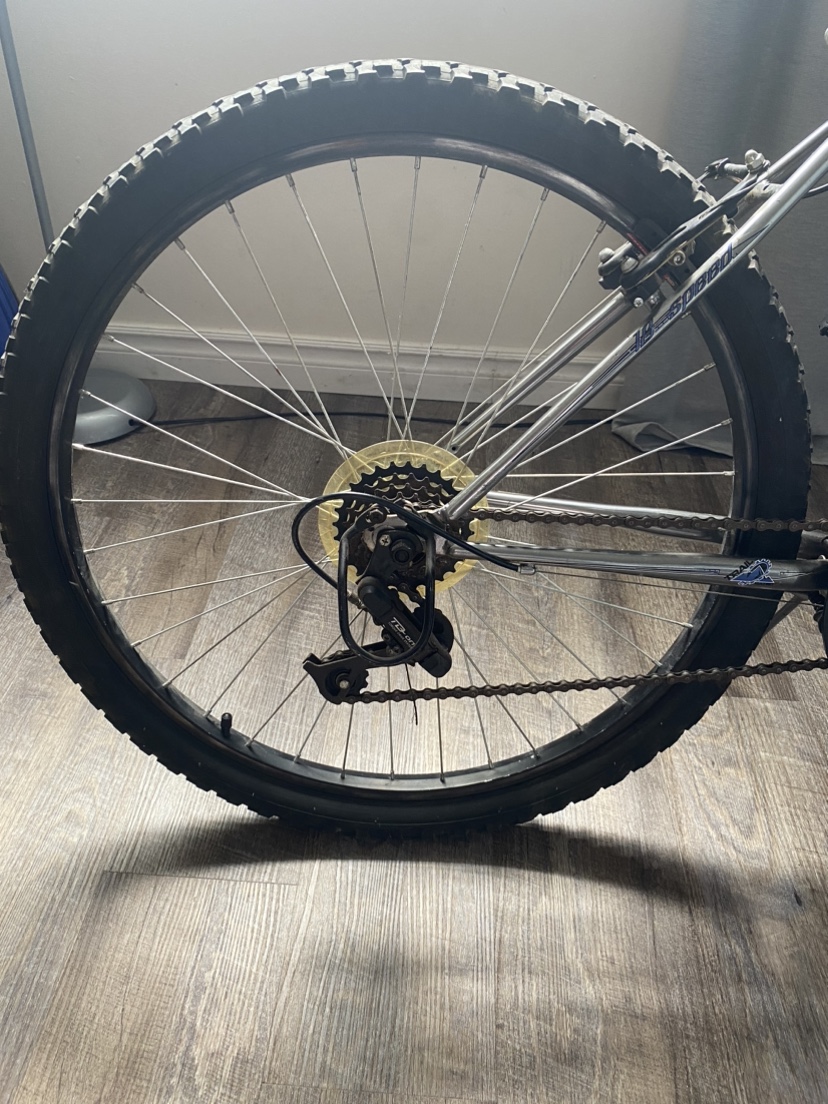 Roadmaster bicycle - photo 3
