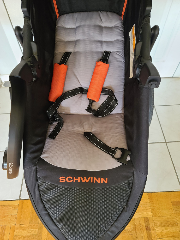 Schwinn Interval jogger stroller in excellent condition image indicator(2)