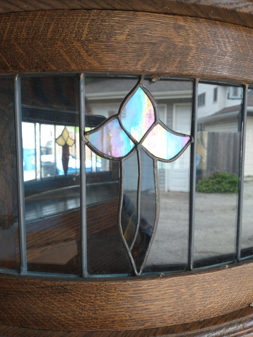 curio cabinet - photo 2