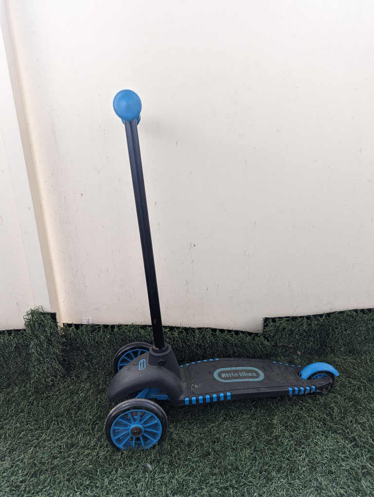 kids 3 wheels scooter