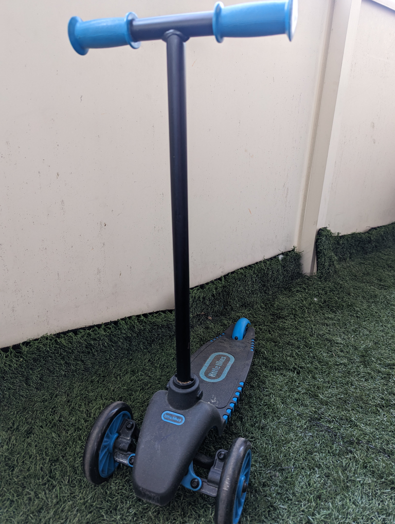 kids 3 wheels scooter - photo 2
