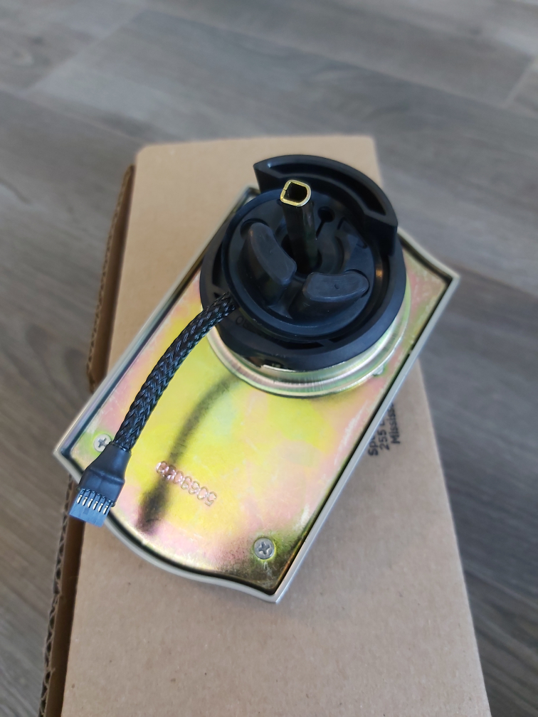 Weiser Smart Lock image indicator(4)