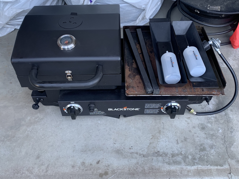Black stone grill-griddle combo