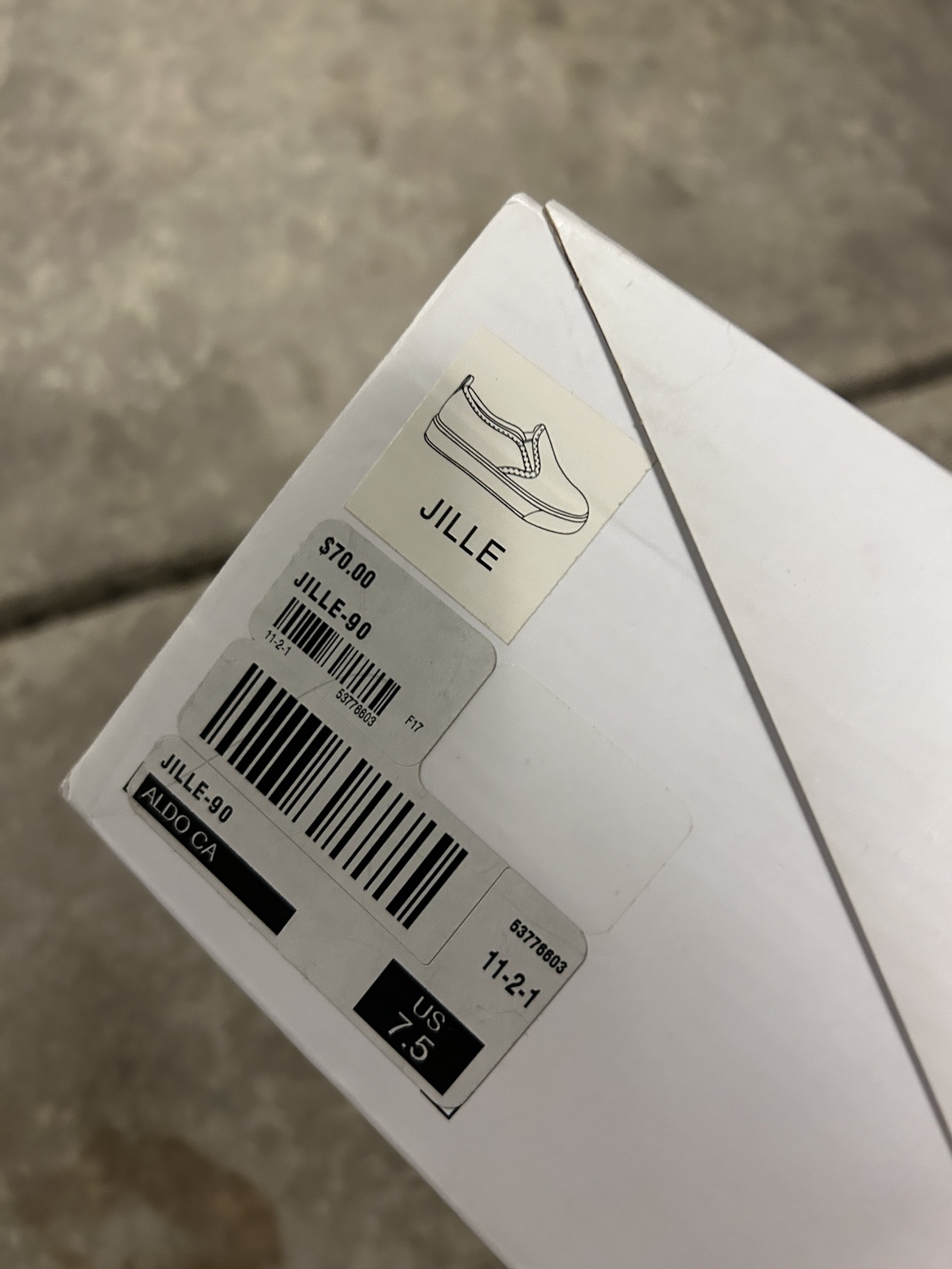 Mermaid sneakers size 7.5 image indicator(3)